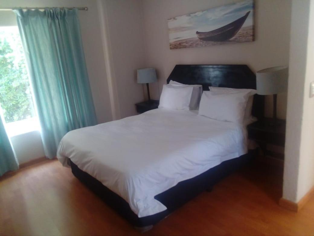 Daisy St -One Bedroom Apartment Johannesburg Eksteriør billede